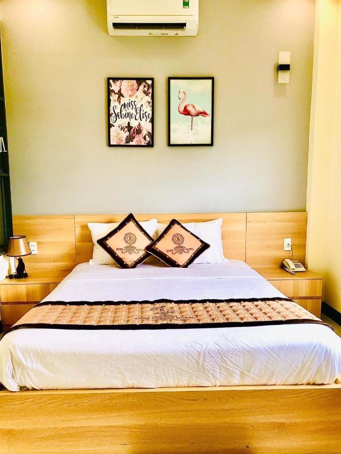 Ruby Luxury Hotel Quy Nhon Exterior foto